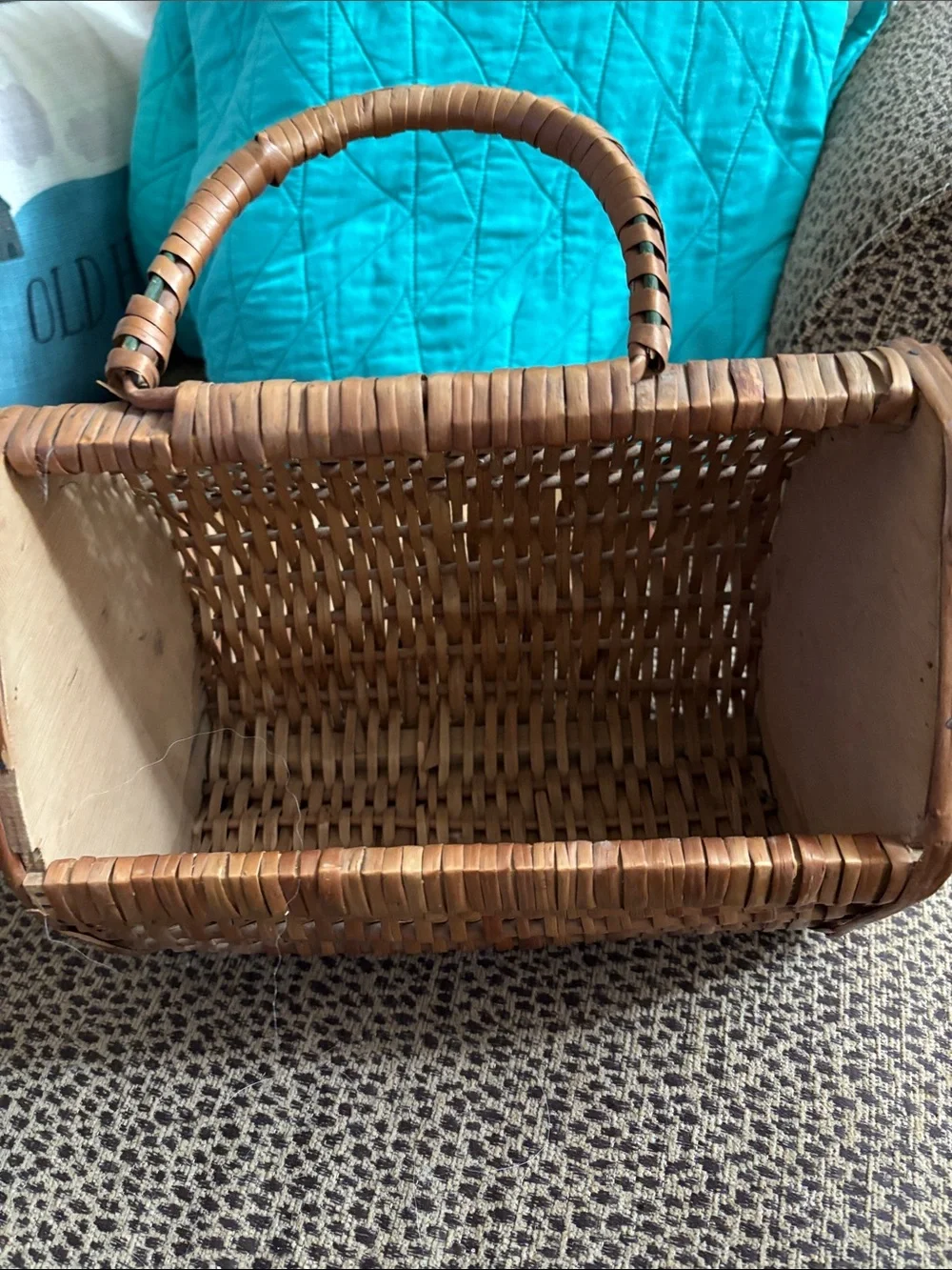 Woven Rattan Decorative Basket Purse with Handle -